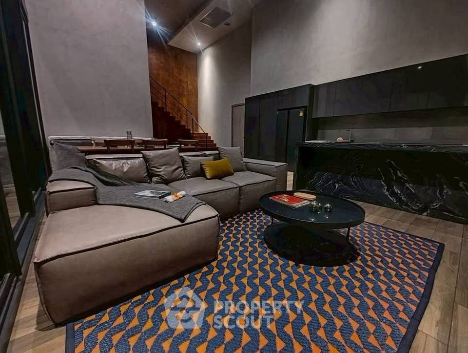 รูป คอนโด 3-ห้องนอน ที่ เดอะ ลอฟท์ อโศก ใกล้ MRT เพชรบุรี (ID 2500603) - รูปที่ 1/11