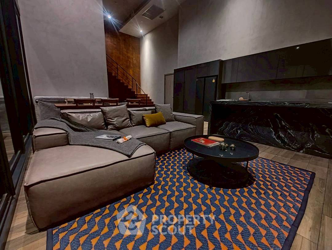 รูป คอนโด 3-ห้องนอน ที่ เดอะ ลอฟท์ อโศก ใกล้ MRT เพชรบุรี (ID 2483330) - รูปที่ 2/14