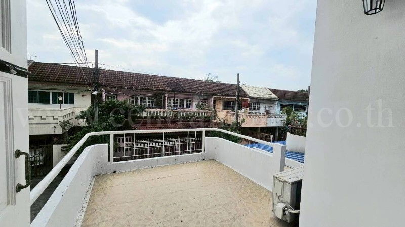 รูป ให้เช่า ทาวน์เฮ้าส์ 3 ชั้น ซอย พิบูลสงคราม 22 ใกล้ MRT แยกติวานนท์ รีโนเวทใหม่พร้อมอยู่ - รูปที่ 12/19