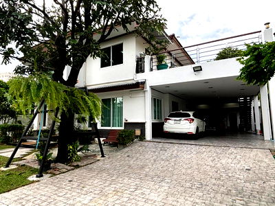 บ้านเดี่ยวให้เช่า : ให้เช่า บ้านเดี่ยว ลาดพร้าว 2 ที่ดิน 200 วา 3นอน รีโนเวทใหม่ เพียง 1 km  ถึง CDC 