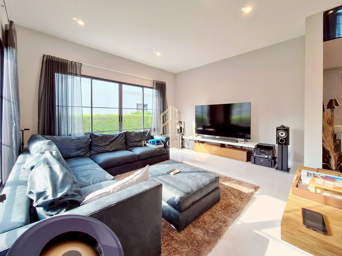 รูป ให้เช่า บ้านหรูสไตล์คฤหาสน์ นาราสิริ กรุงเทพกรีฑา - รูปที่ 12/29