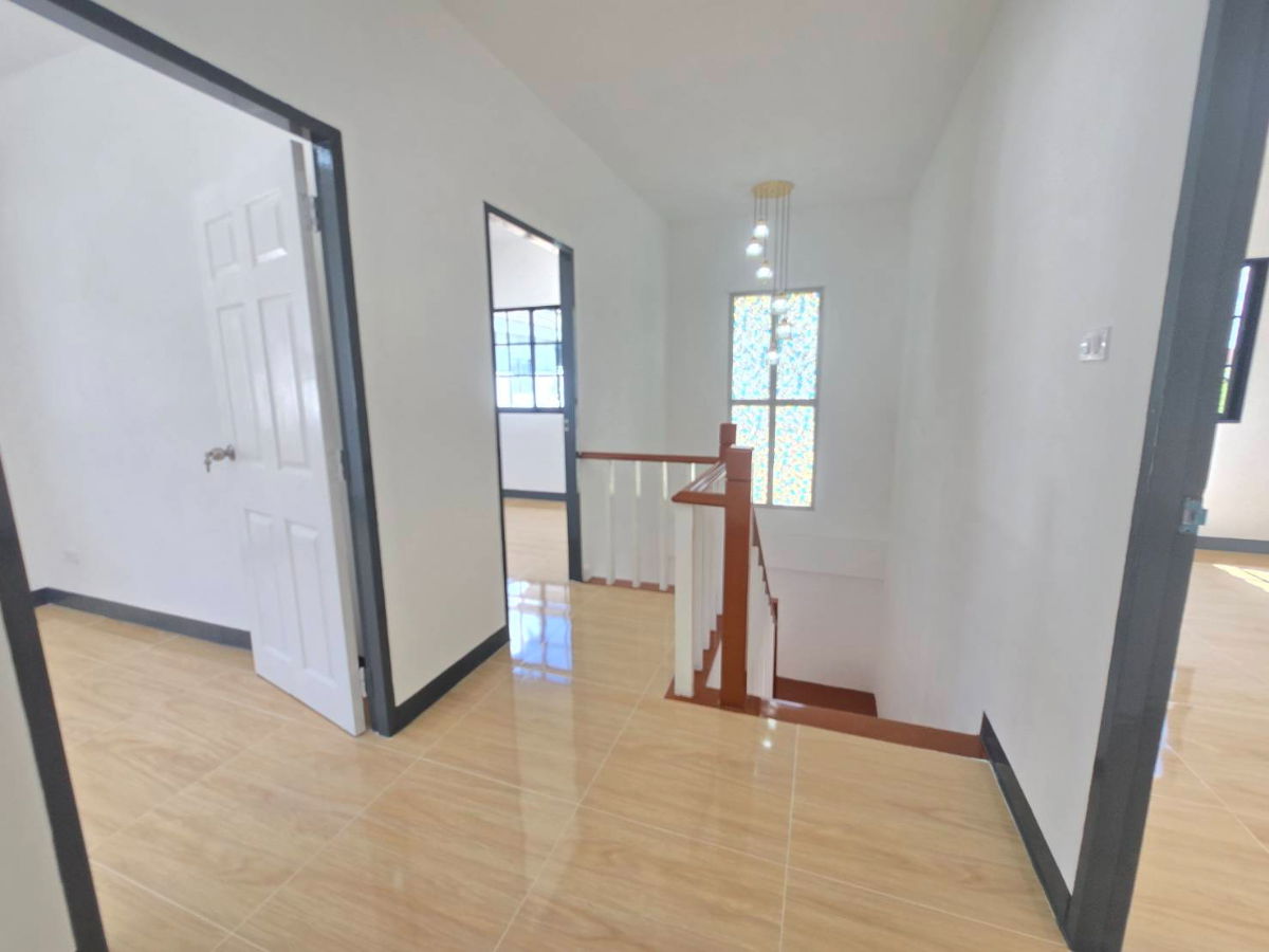 รูป บ้านแฝด รีโนเวทใหม่ สวย พร้อมอยู่ หมู่บ้านพร้อมพัฒน์ กรีนโนวา ซ.14 ถ.ปัญญาเนเชอรัลปาร์ค แขวงสามวาตะวันตก เขตคลองสามวา มีเฟอร์นิเจอร์ พร้อมอยู่ - รูปที่ 34/36