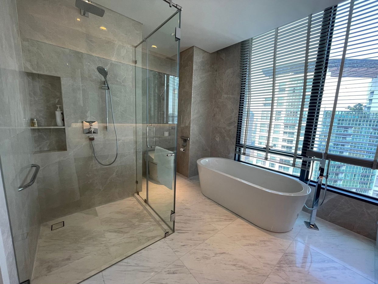 picture LTHC13934 – Condo for Rent | Sindhorn Residence | 111 sqm | 2 Beds 2 Baths | Near BTS Chidlom | 150K/Month | คอนโดให้เช่า สินธร เรสซิเดนซ์ - 3/9