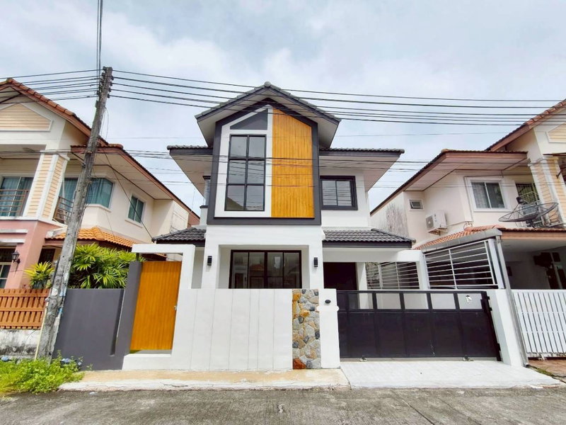 ขายบ้านแฝด : หมู่บ้านพนาสนธิ์เทพอนุสรณ์ WR-04102