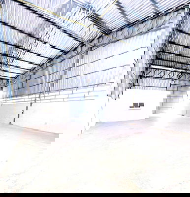 เช่าโรงงาน ปากเกร็ด นนทบุรี : หลังสุดท้าย รถไฟฟ้าปากเกร็ด 1.8 กม. ติวานนท์ โกดังให้เช่า ปากเกร็ด นนทบุรี เลี่ยงเมืองปากเกร็ด อิมแพ็ค เมืองทองธานี 4กม. 180 ตร.ม วัดกู้