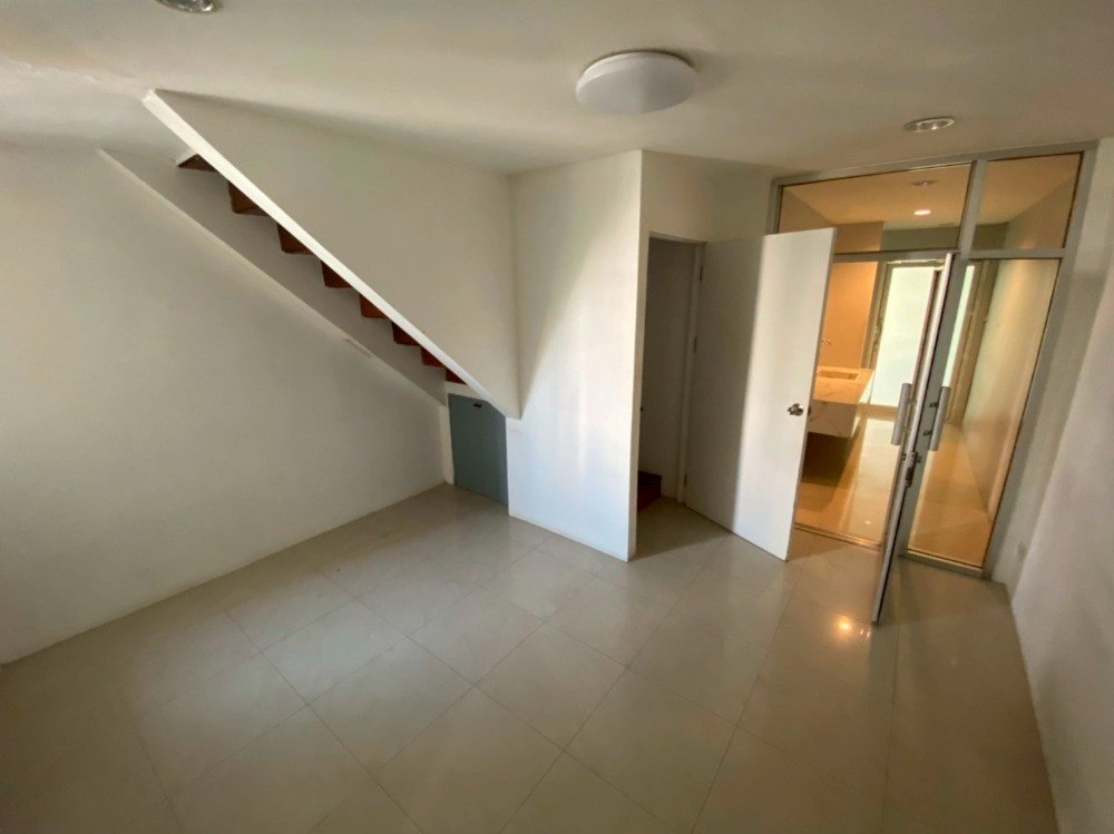 รูป LTH13910 – Commercial for Sale | Sukhumvit 63 (Ekkamai) | 280 sqm | 4 Rooms 3 Baths | Near BTS Ekkamai | 38.55 MB | อาคารพาณิชย์ขาย เอกมัย - รูปที่ 1/16