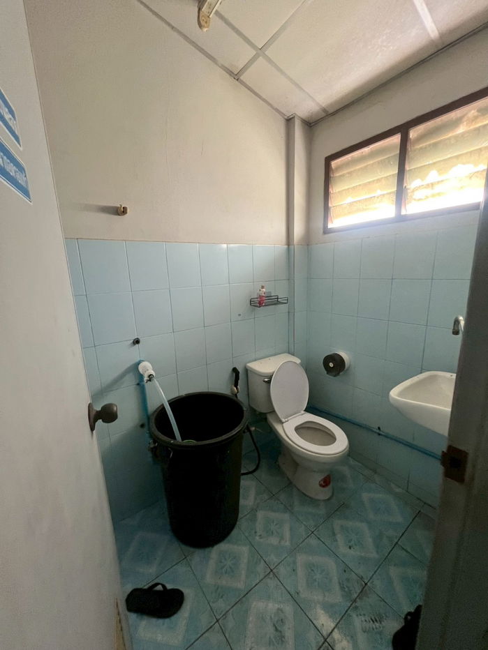 รูป ขาย อาคารพาณิชย์ 4 ชั้น 2 คูหา พร้อมชั้นลอย ทำเลธุรกิจ คลองสี่ รังสิต - รูปที่ 9/13