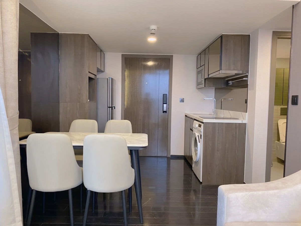 รูป ให้เช่าห้องชุดดูเพล็กซ์ ราคาพิเศษเพียง 48,000 บาท คอนโดหรูใจกลางทองหล่อ รับประกันการพักผ่อนที่ดีที่สุดในกรุงเทพฯ! - รูปที่ 5/13