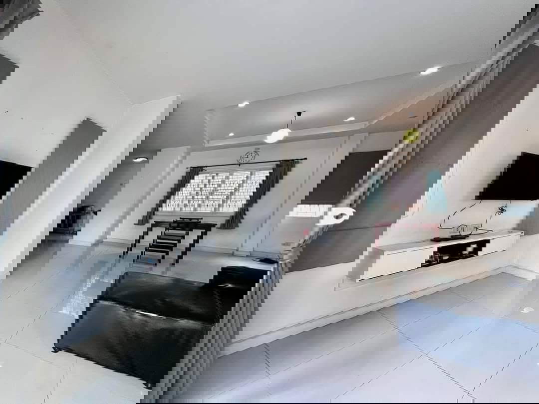 รูป 🏡 บ้านเดี่ยว 2 ชั้น ให้เช่า ใกล้ ม.รังสิต หมู่บ้านนันท์นรินทร์ รังสิต 3 ห้องนอน 3 ห้องน้ำ ทำเลดี เงียบสงบ น่าอยู่ 💰 - รูปที่ 2/10