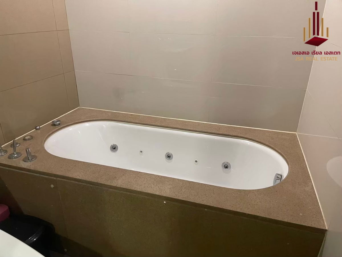 picture ✨ For Sale: The Address Pathumwan Condo ✨   💰 Only 6,150,000 THB - 8/9