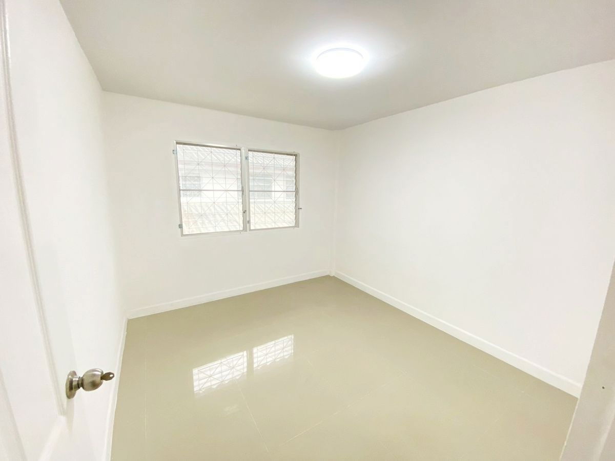 รูป 🏡 ขายทาวน์เฮ้าส์ 2 ชั้น ดอนเมือง – สรงประภา 💰 ราคาพิเศษ 2.2 ล้าน 🚆 ดอนเมือง ✈️ สนามบินดอนเมือง - รูปที่ 3/7