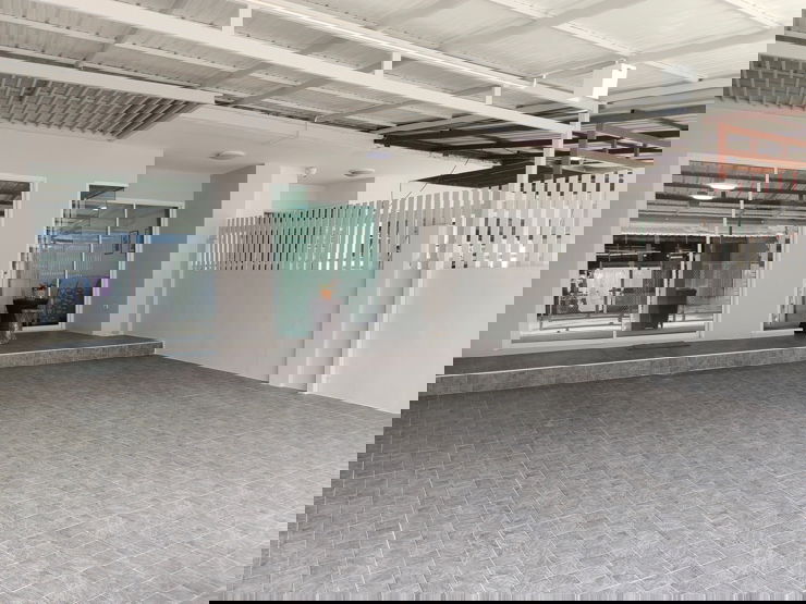 รูป ทาวเฮ้าส์หลังใหญ่ ราคาถูก ทำเลดี ใกล้เมกาบางนา  - รูปที่ 2/10