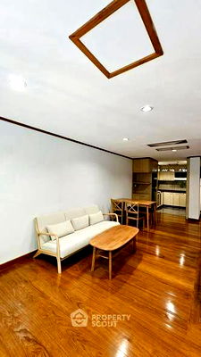 Condos for rent 700 Year Sports Arena Chiang Mai : 1-BR Condo at Huen Por Lieng close to Chiang Mai International Airport (ID 2501407)