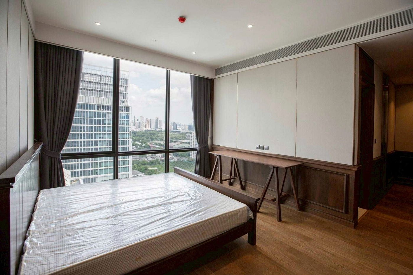 รูป LTH13845 – Condo for Sale | Muniq Langsuan | 280 sqm | 3 Beds 3 Baths | Near BTS Chitlom | 152MB | คอนโดขาย มิว นี้ค หลังสวน - รูปที่ 14/18