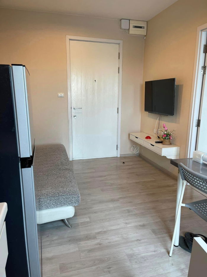 picture ADD line id : @cutecondo available to touring please make appointment here - 1/6