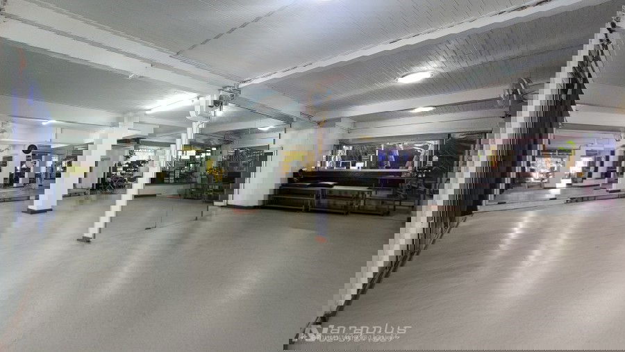 รูป 68121188 : ขายบ้านเดี่ยว 2 ชั้น พร้อมสวนลอยฟ้า สามารถทำธุรกิจร้านอาหารได้ ขนาด 75 ตารางวา หมู่บ้าน สีวลี พหลโยธิน 79 ย่านตลาดสี่มุมเมือง รังสิต - รูปที่ 5/22