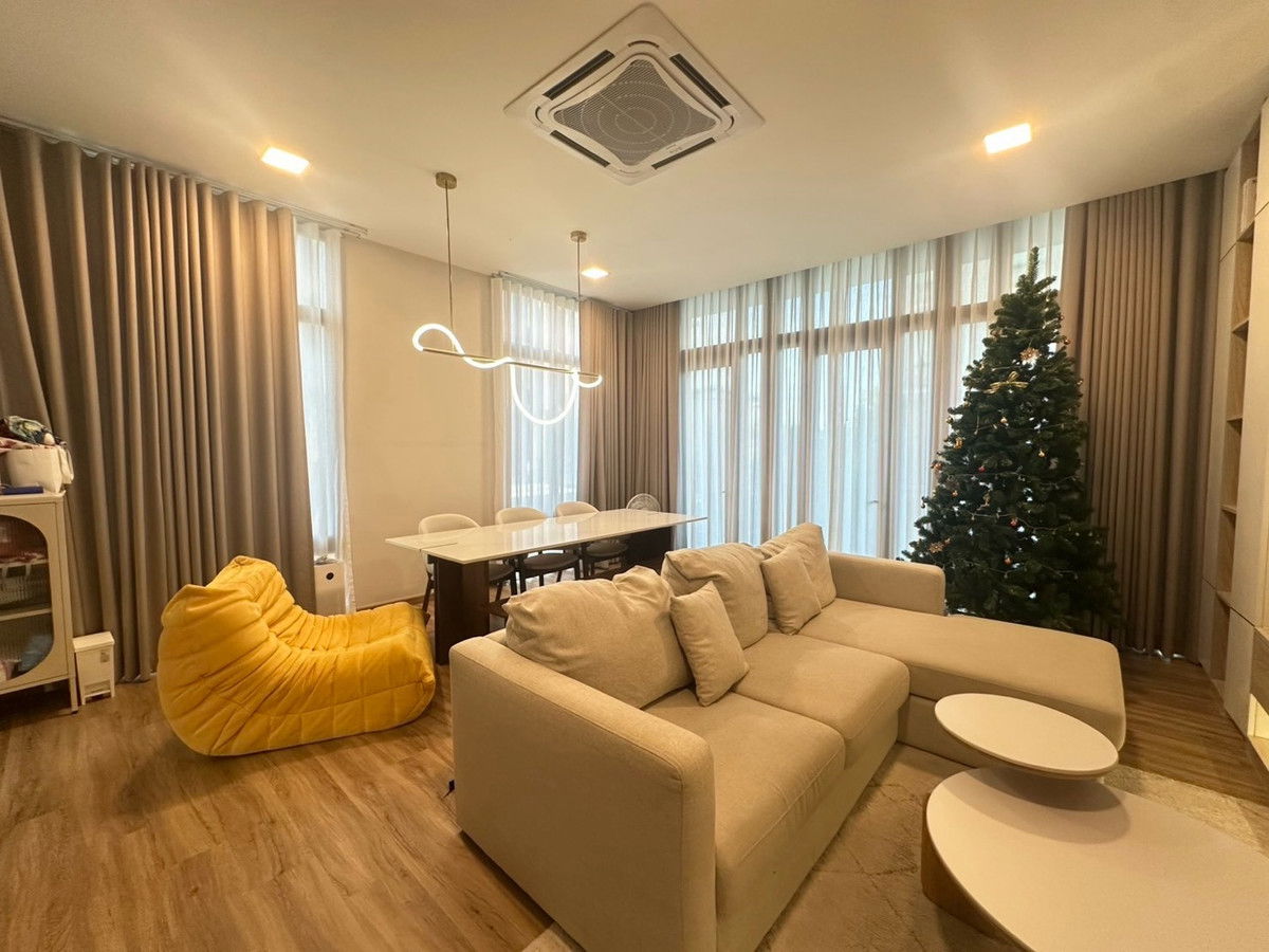 รูป 🏙️ ให้เช่า Modern Luxury Townhome 4 ชั้น — พาทิโอ รัชโยธิน - รูปที่ 3/16