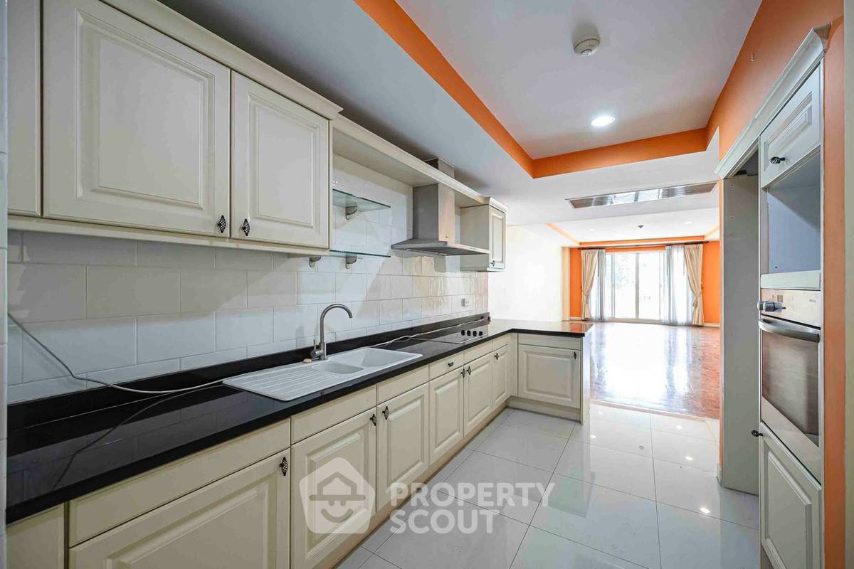 รูป คอนโด 3-ห้องนอน ที่ บ้านนันทสิริ คอนโดมิเนียม ใกล้ MRT ลุมพินี (ID 2494933) - รูปที่ 8/9