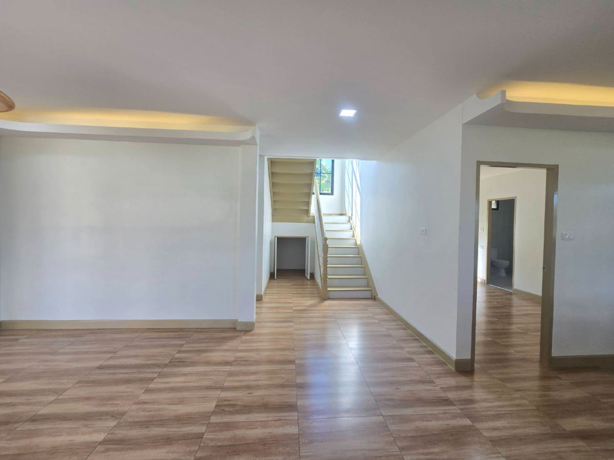 รูป ้บ้านเดี่ยวนิมิตใหม่40 โฮม5 หมู่บ้านเคซี.การ์เด้นโฮม บ้านรีโนเวทใหม่ทั้งหลัง แถมฟรีเฟอร์นิเจอร์ พื้นที่กว้างมากทำเลดี - รูปที่ 30/44