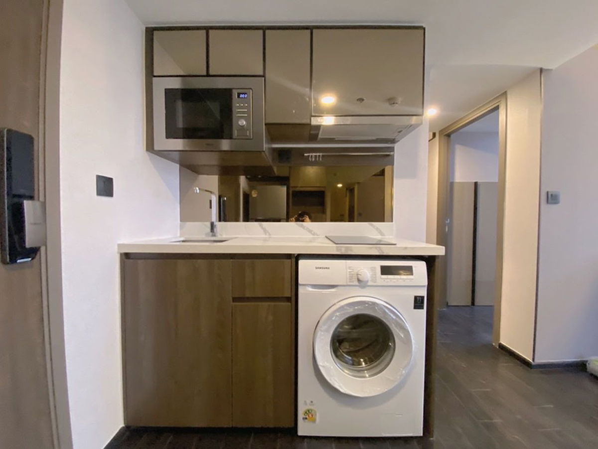 รูป ให้เช่าห้องชุดดูเพล็กซ์ ราคาพิเศษเพียง 48,000 บาท คอนโดหรูใจกลางทองหล่อ รับประกันการพักผ่อนที่ดีที่สุดในกรุงเทพฯ! - รูปที่ 6/13