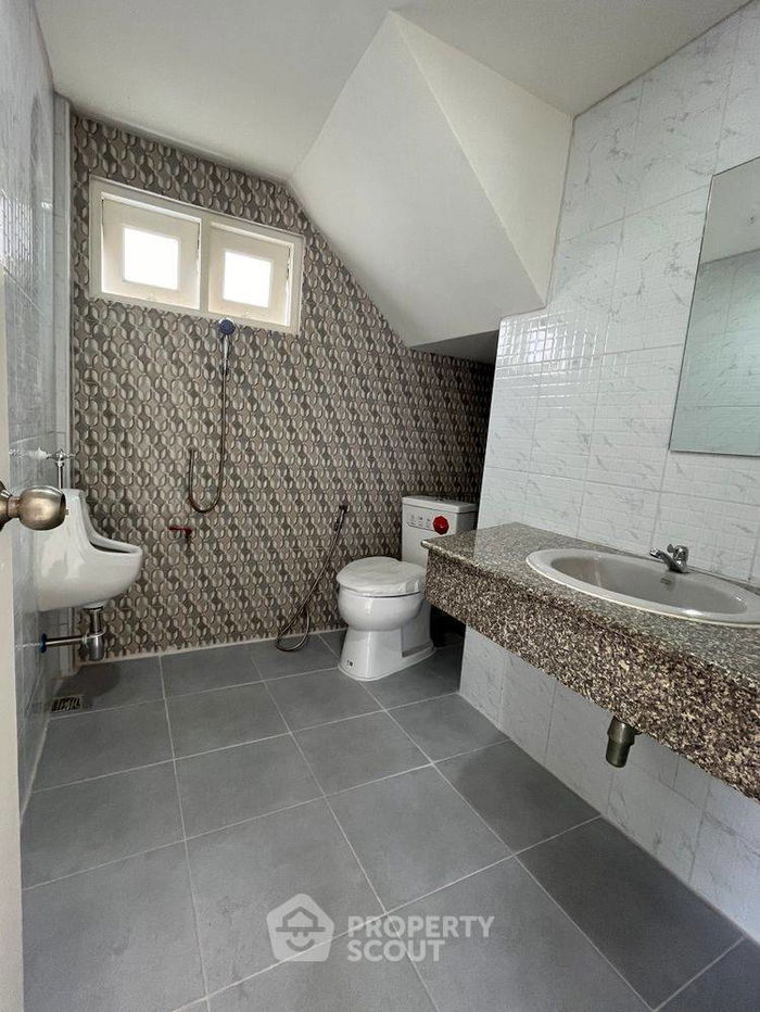 รูป บ้าน 3-ห้องนอน ใน พิมลราช (ID 2428759) - รูปที่ 4/19