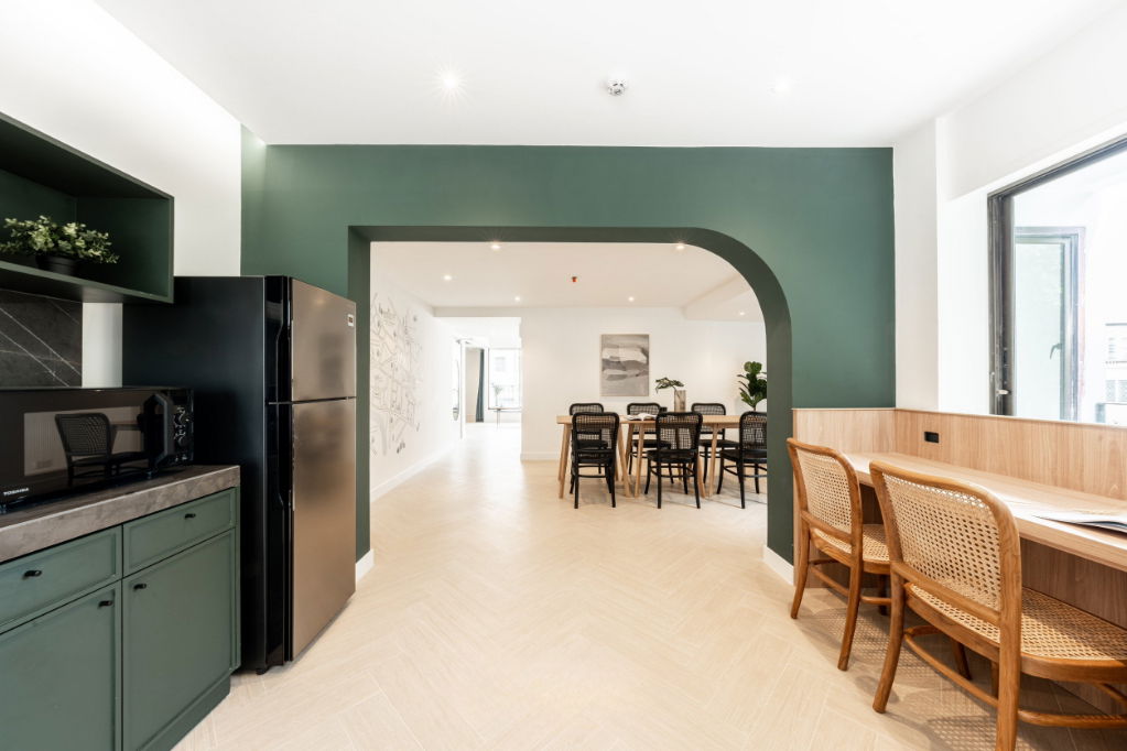 รูป 🏢 ให้เช่าพื้นที่ออฟฟิศ เฟอร์ครบ พร้อมเข้าอยู่ | ใกล้ BTS เอกมัย – พระโขนง - รูปที่ 9/12