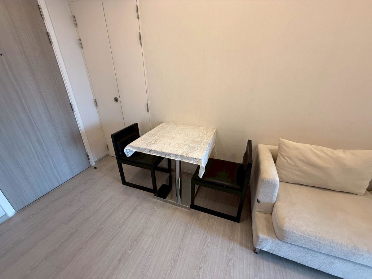 รูป คอนโดให้เช่า โครงการวีธารา 36 ใกล้รถไฟฟ้า - รูปที่ 8/17