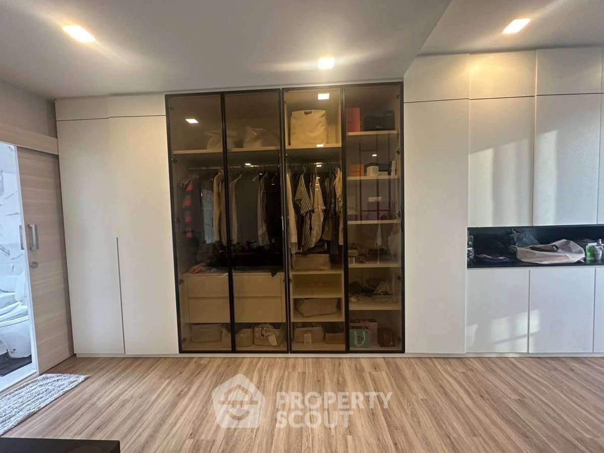 รูป ทาวน์เฮ้าส์ 6-ห้องนอน ที่ พาทิโอ รัชโยธิน ใกล้ BTS เสนานิคม (ID 2483198) - รูปที่ 24/36