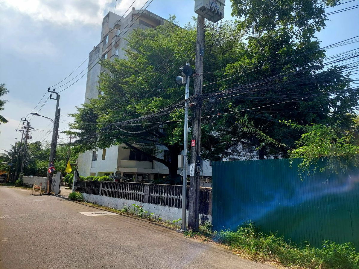 รูป ขาย อพาร์ทเม้นท์ สุขุมวิท 72 ที่ดิน เนื้อที่ 874 ตร.วา พร้อมอาคาร 8 ชั้น 133 ห้องพัก  ใกล้ UNIO สุขุมวิท 72, BTS แบริ่ง ราคา 130 ล้านบาท - รูปที่ 8/19