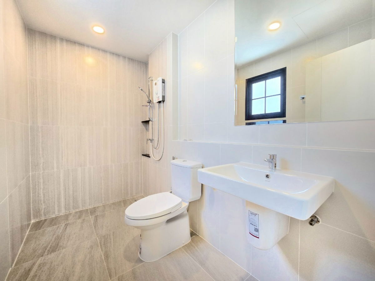 รูป ให้เช่าบ้านเดี่ยว 2 ชั้น หมู่บ้าน Centro Bangna เฟส 2 บ้านใหม่ ใกล้ Mega Central Bangna - รูปที่ 12/21