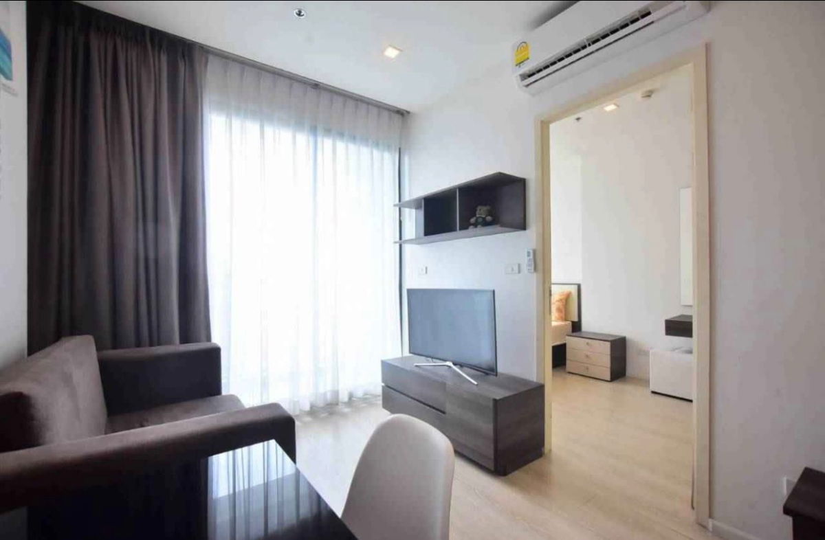 รูป Y154 ให้เช่าคอนโด Quinn Ratchada 17 (ควินน์ รัชดา 17) กรุงเทพวิวสวย เดินทางสะดวก ใกล้ MRT สุธิสาร เฟอร์ครบ พร้อมอยู่ - รูปที่ 2/9