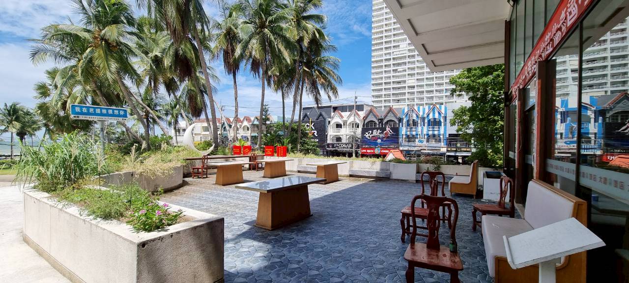 รูป Jomtien Plaza Condotel – Beachfront Commercial Units for Sale - รูปที่ 1/16