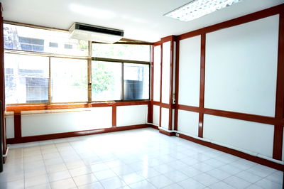 เช่าสำนักงาน กรุงเทพมหานคร : 🏢 ออฟฟิศสำนักงานให้เช่า – สีลม สุรวงศ์