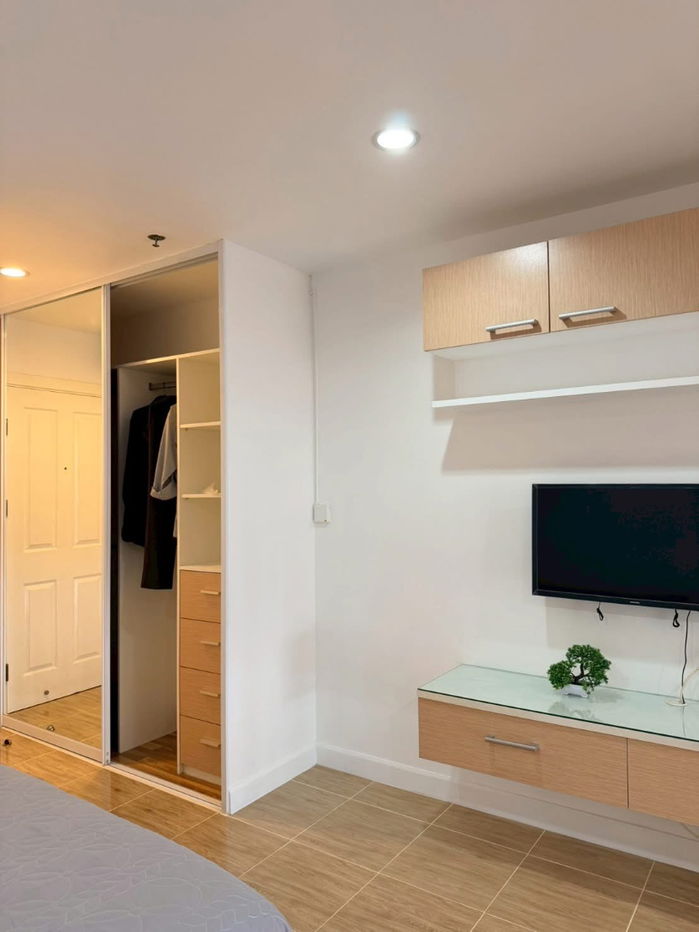 รูป ME2500419 ให้เช่าคอนโดใกล้ ม.ราชภัฏพระนคร Regent Home 15 แจ้งวัฒนะ - รูปที่ 4/12