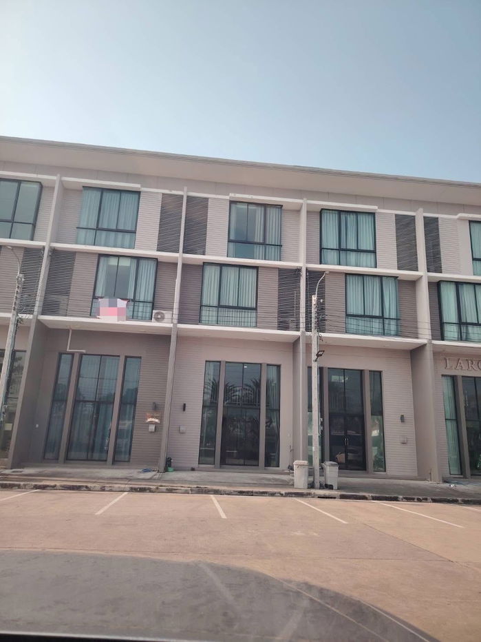 รูป #R8421 🎉 241268 ให้เช่า Home Office PATIO Ladkrabang - Motorway - รูปที่ 2/17