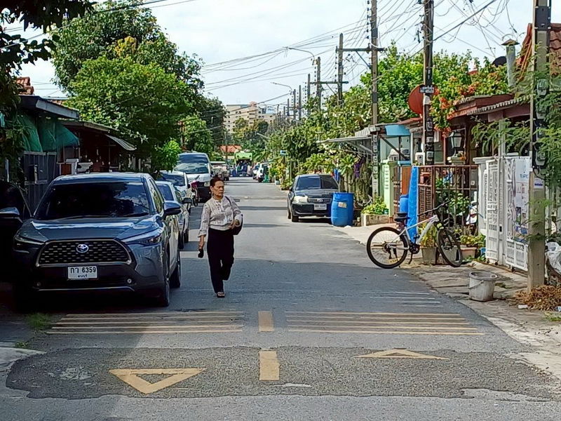 รูป ขายทาวน์เฮ้าส์ หมู่บ้านเคหะธานี3 พื้นที่ 21 ตารางวา ถ.นวมินทร์ 74 แยก 3-8-5 - รูปที่ 23/26