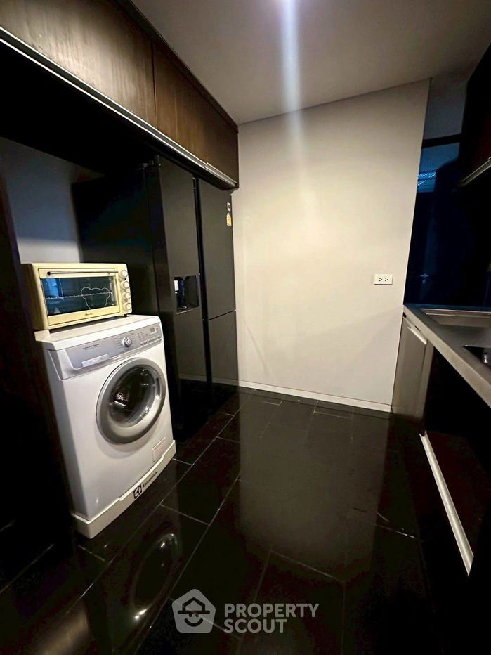 picture 2-BR Condo at Siamese Gioia near MRT Phetchaburi (ID 2337967) - 5/16