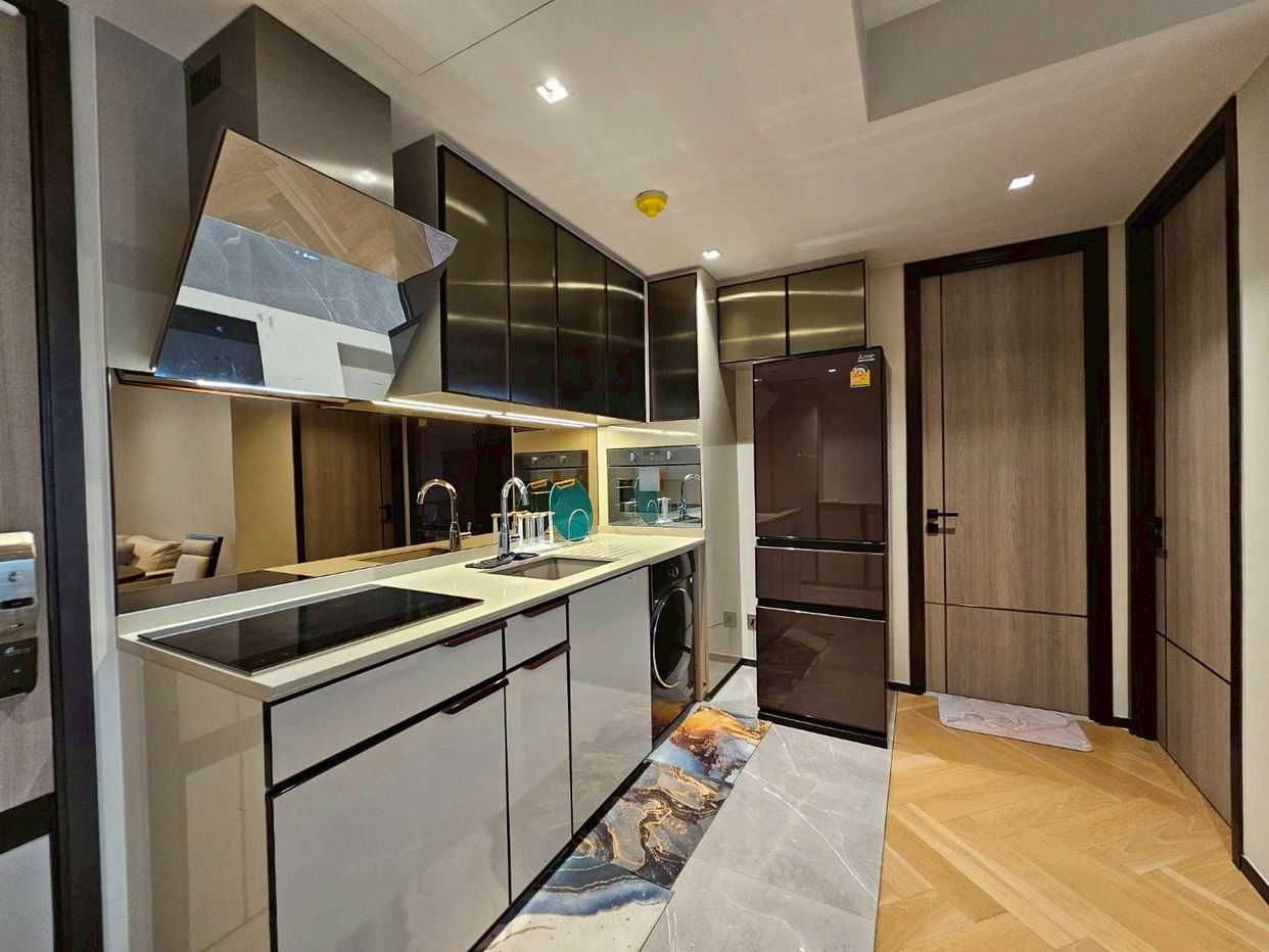 รูป LTH13987 – Condo for Rent | The Reserve Sukhumvit 61 | 70 sqm | 2 Beds 2 Baths | Near BTS Ekkamai | 65K/Month | คอนโดให้เช่า เดอะ รีเซิร์ฟ สุขุมวิท 61 - รูปที่ 2/6