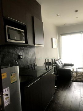 Code: KJ10303  for rent IDEO Q Phayathai 🔥🔥 Line ID: @kjcondo (with @)🔥🔥