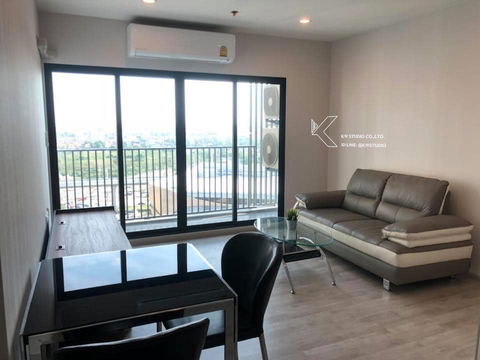 N-PV137 Plum Condo Central Station Phase 1