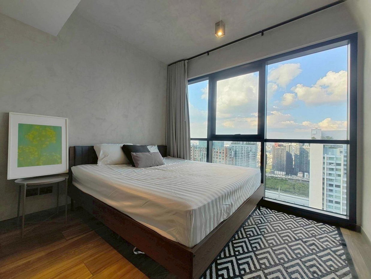 รูป LTH14014 – Condo for Rent | Lofts Asoke | 130 sqm | 3 Beds 2 Baths | Near BTS Asoke | 130K/Month | คอนโดให้เช่า ลอฟท์ อโศก - รูปที่ 2/6