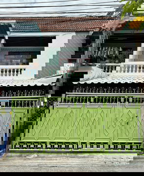 ขายทาวน์เฮาส์ 2 ชั้น ราคาถูก เพชรเกษม 54 แยก 4 ขนาด 17 ตร.ว. ใกล้MRT ภาษีเจริญ ซีคอน บางแค