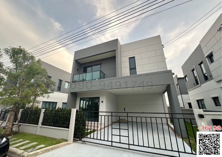 เช่า บ้านเดี่ยวหรู 2 ชั้น หมู่บ้าน Centro บางนา ใกล้ Mega บางนา