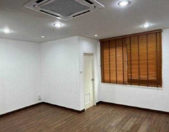 รูป  ให้เช่าทาวน์โฮม / Home Office 4 ชั้น โครงการ เวิร์ค แอด ไลฟ์ ซอยนวมินทร์ 36 /  แอร์ 6 เครื่อง / เหมาะเป็นสำนักงาน จดบริษัทได้ - รูปที่ 4/13