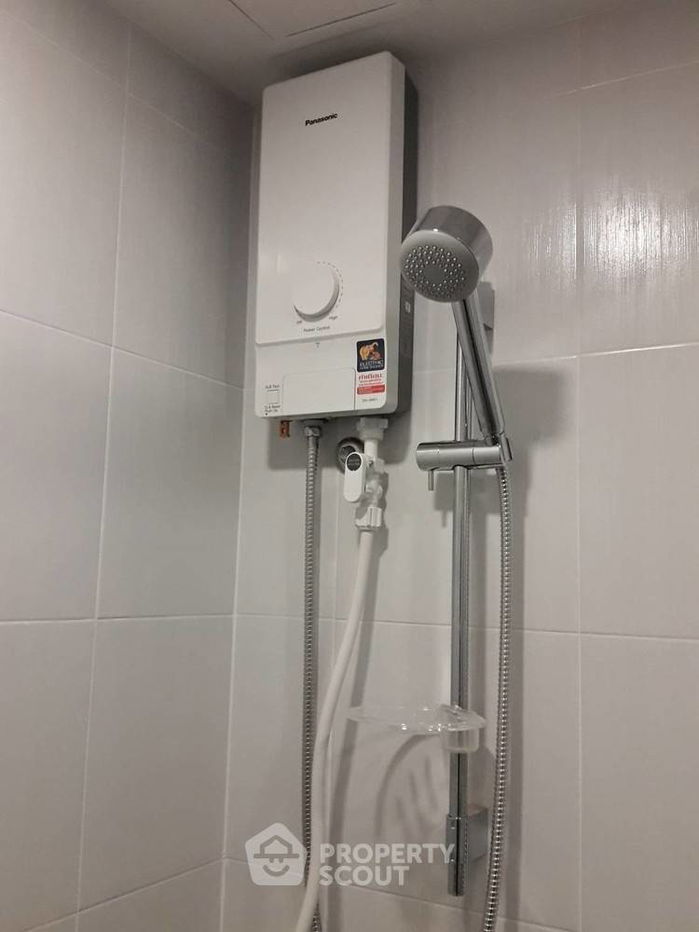 รูป คอนโด 1-ห้องนอน ที่ ลุมพินีเพลส บางนา กม.3 ใน บางนาเหนือ (ID 298237) - รูปที่ 1/5