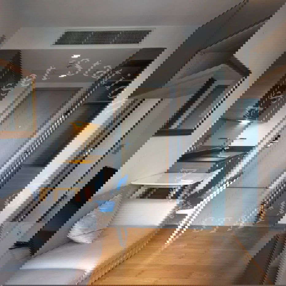 รูป 📍ห้องดีย์ เฟอร์ครบพร้อมอยู่ Keyne by Sansiri เดินทางง่าย 🚄 ใกล้ BTS ทองหล่อ - รูปที่ 1/7