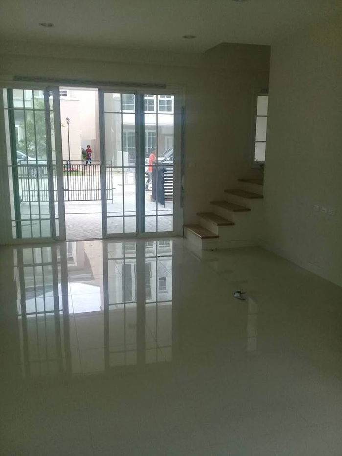 รูป RH122325 ให้เช่าทาวน์โฮม 4 ชั้น โครงการ The Master @ BTS อุดมสุข ใจกลางอุดมสุข เหมาะทำเป็นออฟฟิศ คลินิก - รูปที่ 2/10