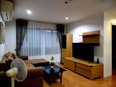 คอนโดให้เช่า : ลุมพินีวิลล์ สุขุมวิท 77 (อ่อนนุช) | 20,000 บาท/เดือน | ห้องมุม 2 นอน 2 น้ำ วิวคลอง–มุมสระ