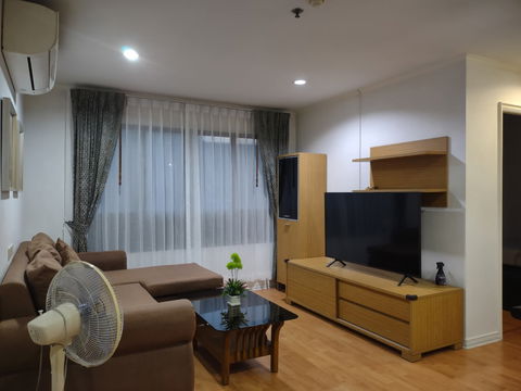 Lumpini Ville Sukhumvit 77 (Onnut) | 20,000 THB/month | Corner Unit, 2 Beds 2 Baths, Canal & Pool View