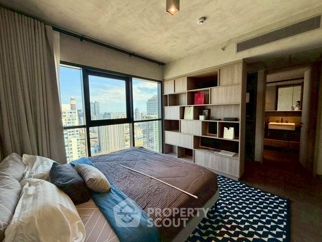 รูป คอนโด 3-ห้องนอน ที่ เดอะ ลอฟท์ อโศก ใกล้ MRT เพชรบุรี (ID 2499621) - รูปที่ 10/17